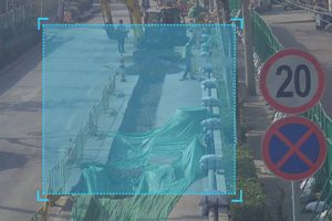 路面障碍物识别